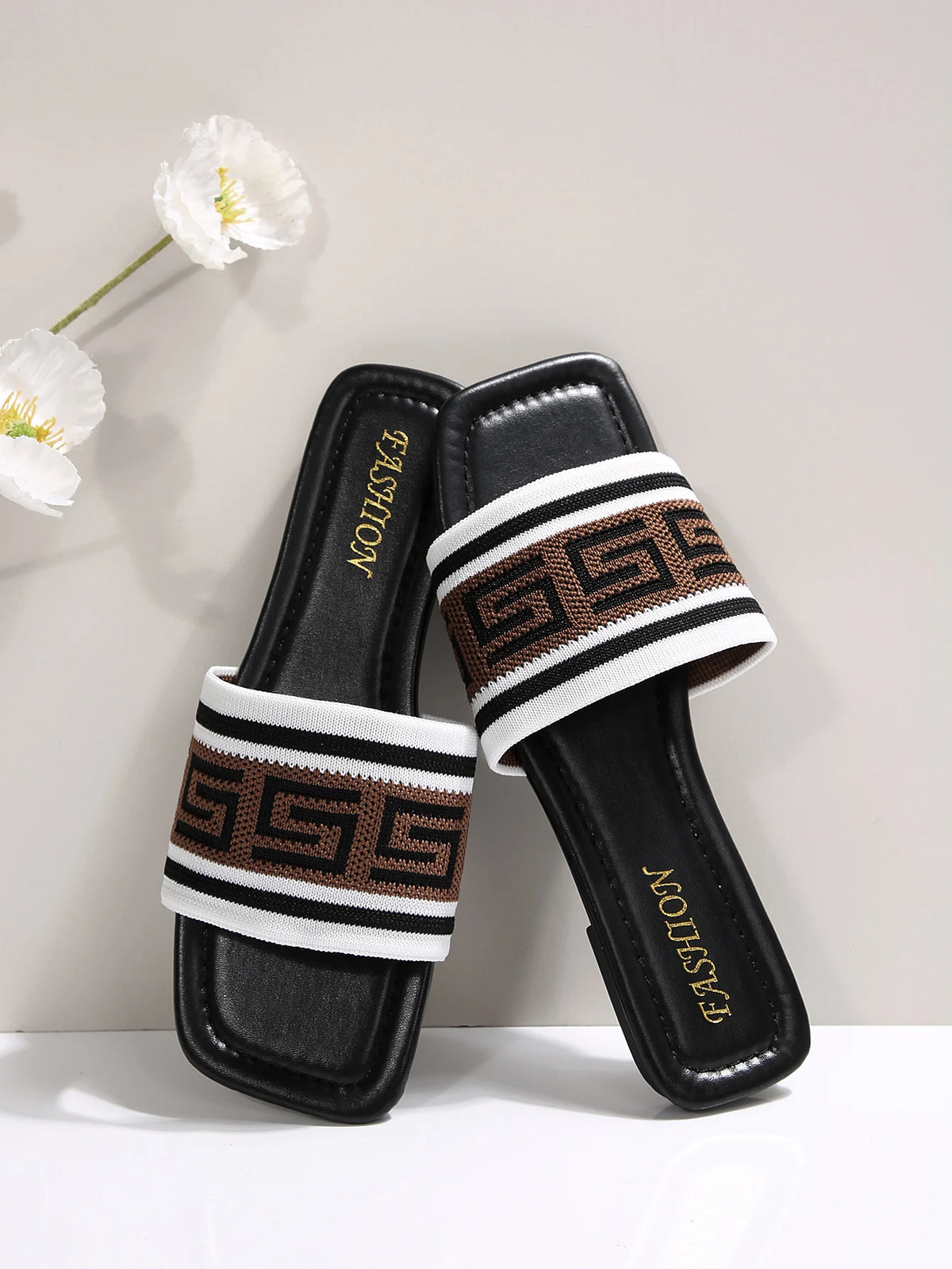 Classic Simplicity Sandals for Women Outdoor Use