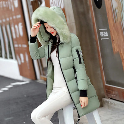 Winter Women Parka with Fur Collar and Zipper Pockets