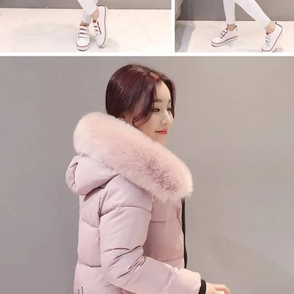 Winter Women Parka with Fur Collar and Zipper Pockets