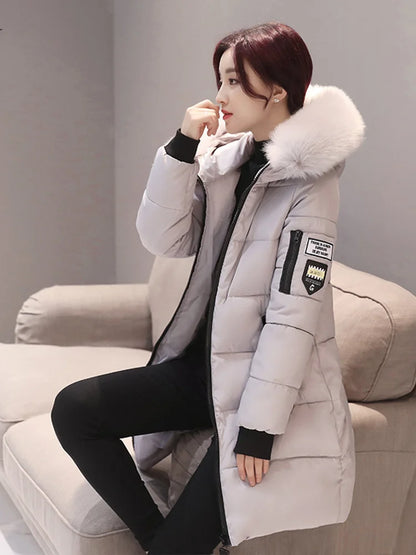 Winter Women Parka with Fur Collar and Zipper Pockets
