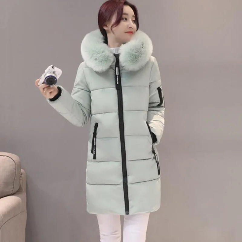 Winter Women Parka with Fur Collar and Zipper Pockets