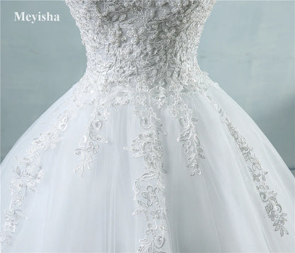 Customized Ball Gown Bridal Dress with Pearls and Tulle