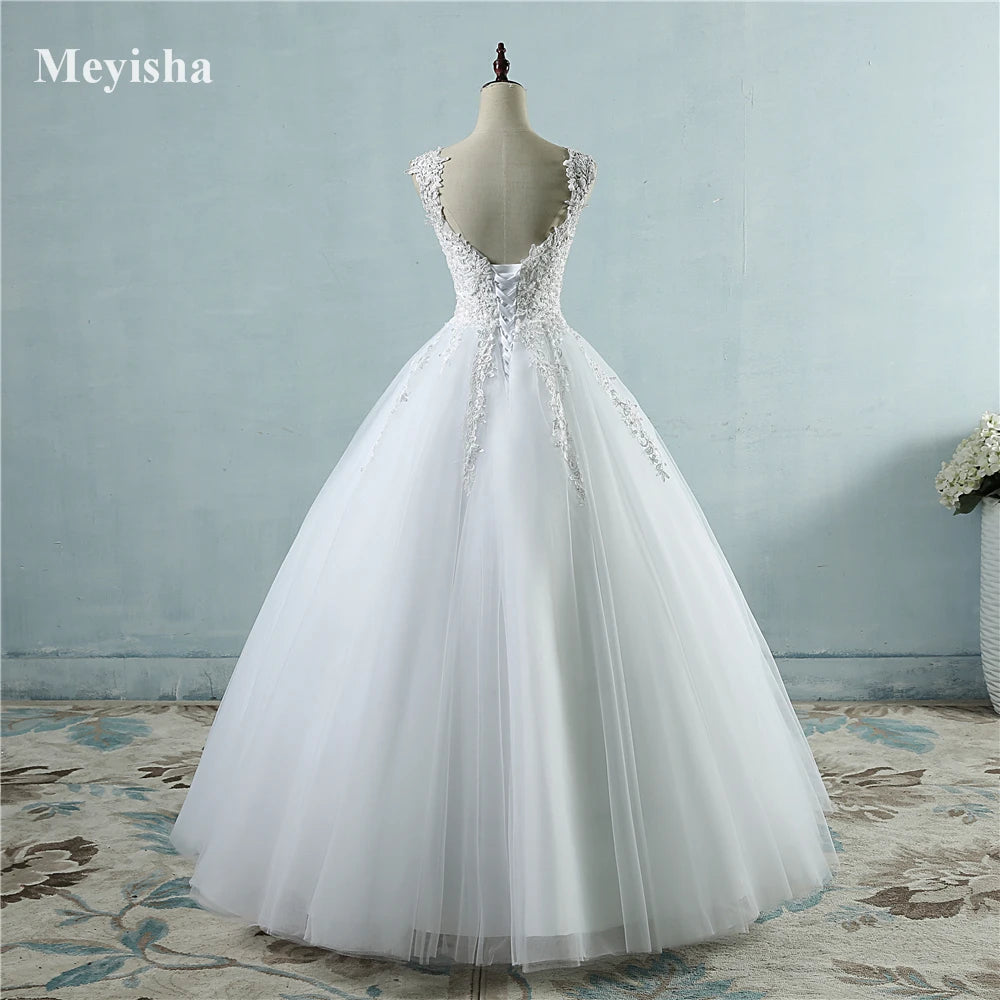 Customized Ball Gown Bridal Dress with Pearls and Tulle