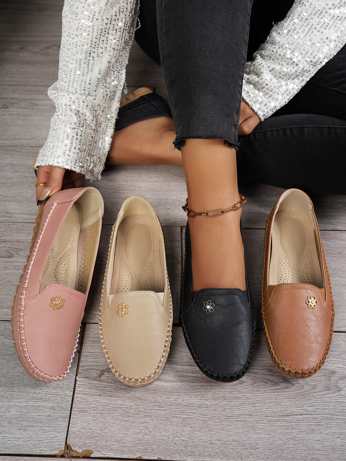 Large Size Women's Loafers in PU - Camel Color
