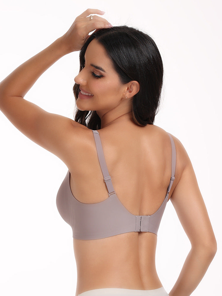 Seamless Wireless Full-Cup Bra in Nylon