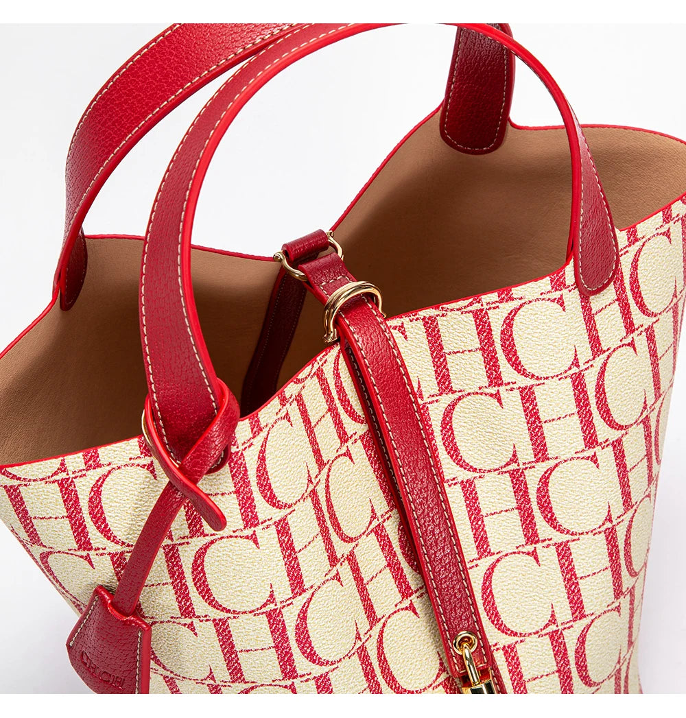 Large Capacity Women's Shoulder Bag with Letter Print