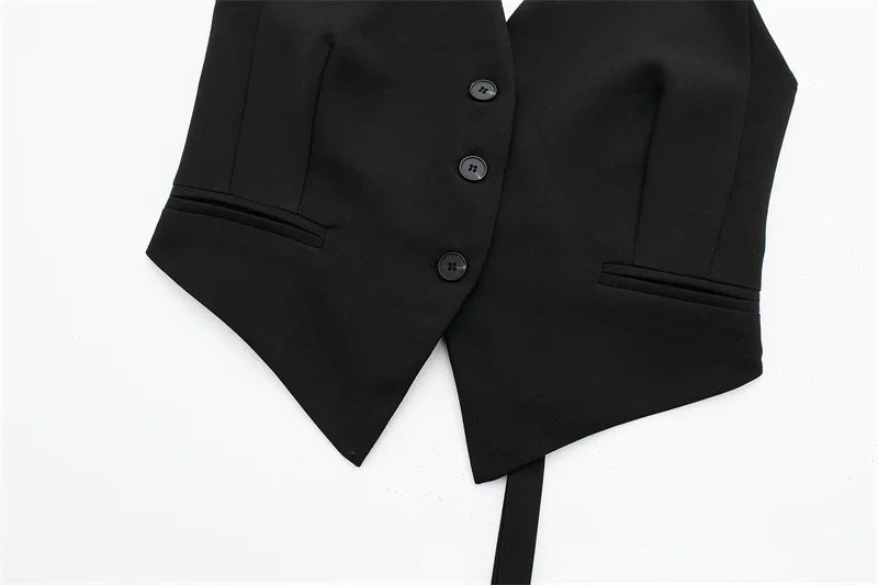 MUJER Off Shoulder Black White Cropped Vest