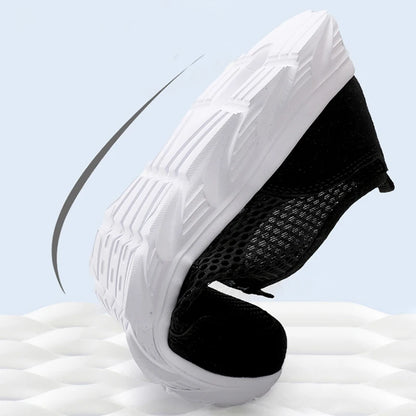 Lightweight Breathable Slip-On Men Casual Shoes Size 39-47