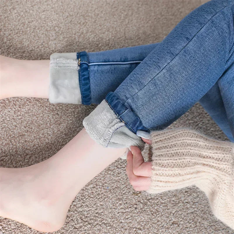 Women's Winter Plush Stretch Skinny Jeans