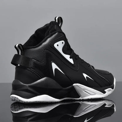 Men's Breathable Casual Sneakers with Lace-Up Closure