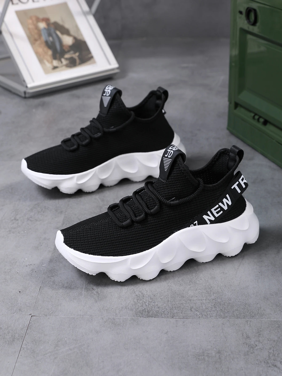 Men's Large Size Casual Hiking and Running Shoes