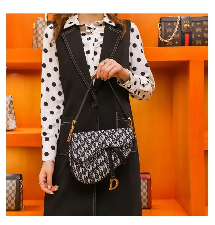 Pi8 Luxury Microfiber Leather Women Clutch Bag