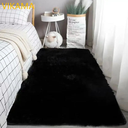 VIKAMA Solid Color Polyester Plush Carpet