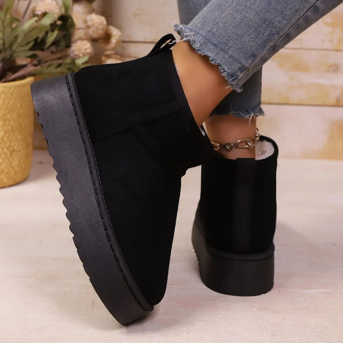 Sheepskin Wool Low-Cut Warm Comfortable Boots for Women