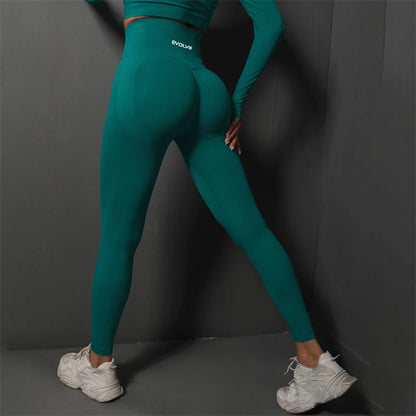Evolve Women's Seamless Peach Leggings for Yoga and Fitness