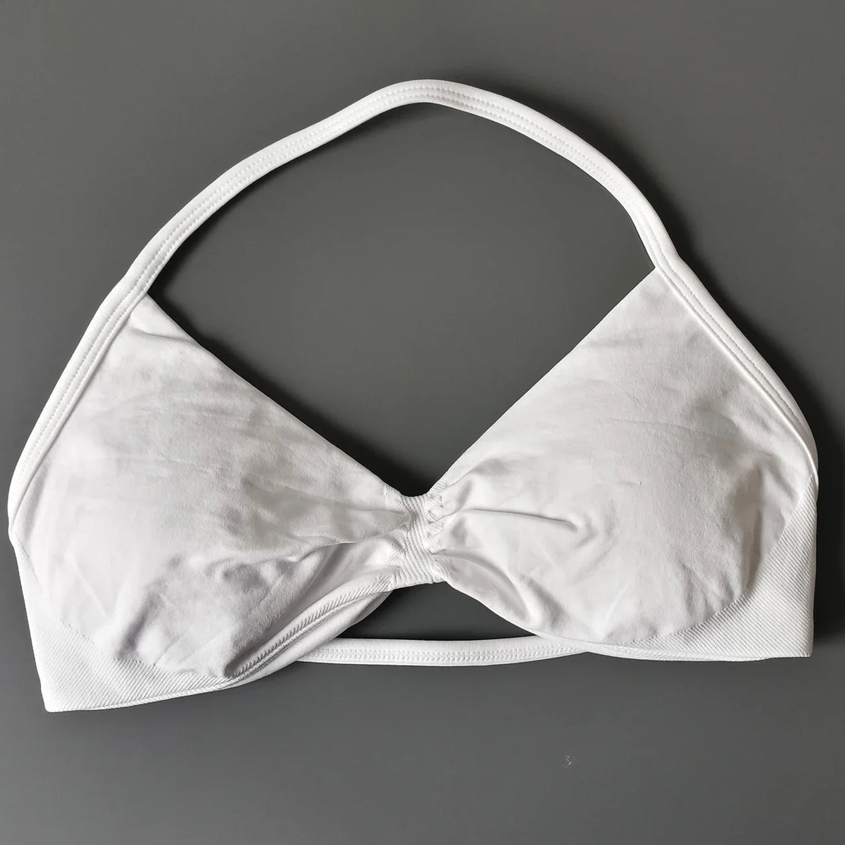 Seamless Strappy Yoga Bra and Scrunch Butt Shorts Set