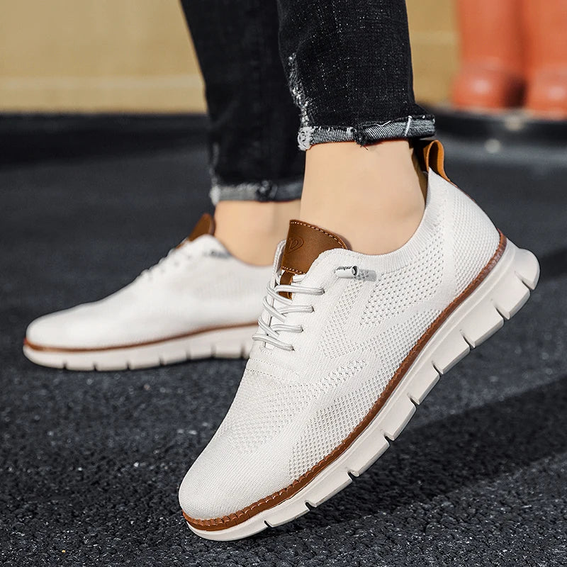Men's Large Casual Fly-Weave Mesh Sports Shoes