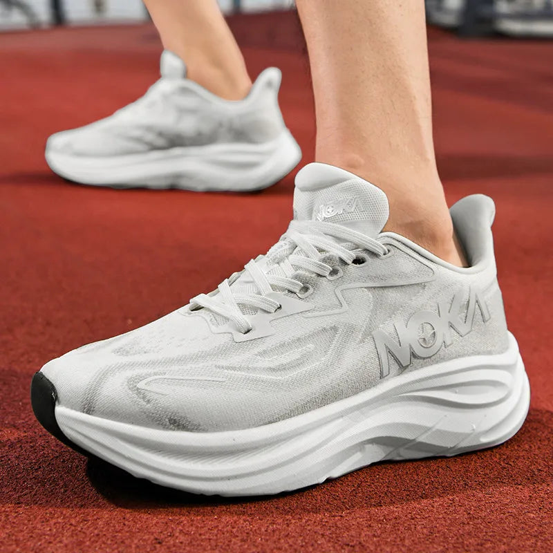 Men's Breathable Sports Running Shoes for Outdoor Use