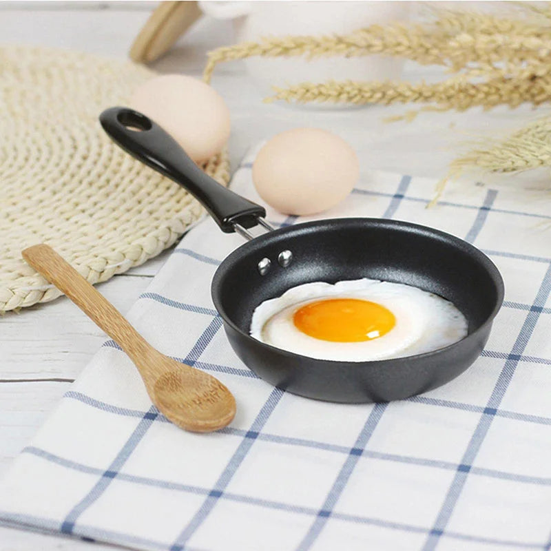 Mini Nonstick Frying Egg Skillet 12cm