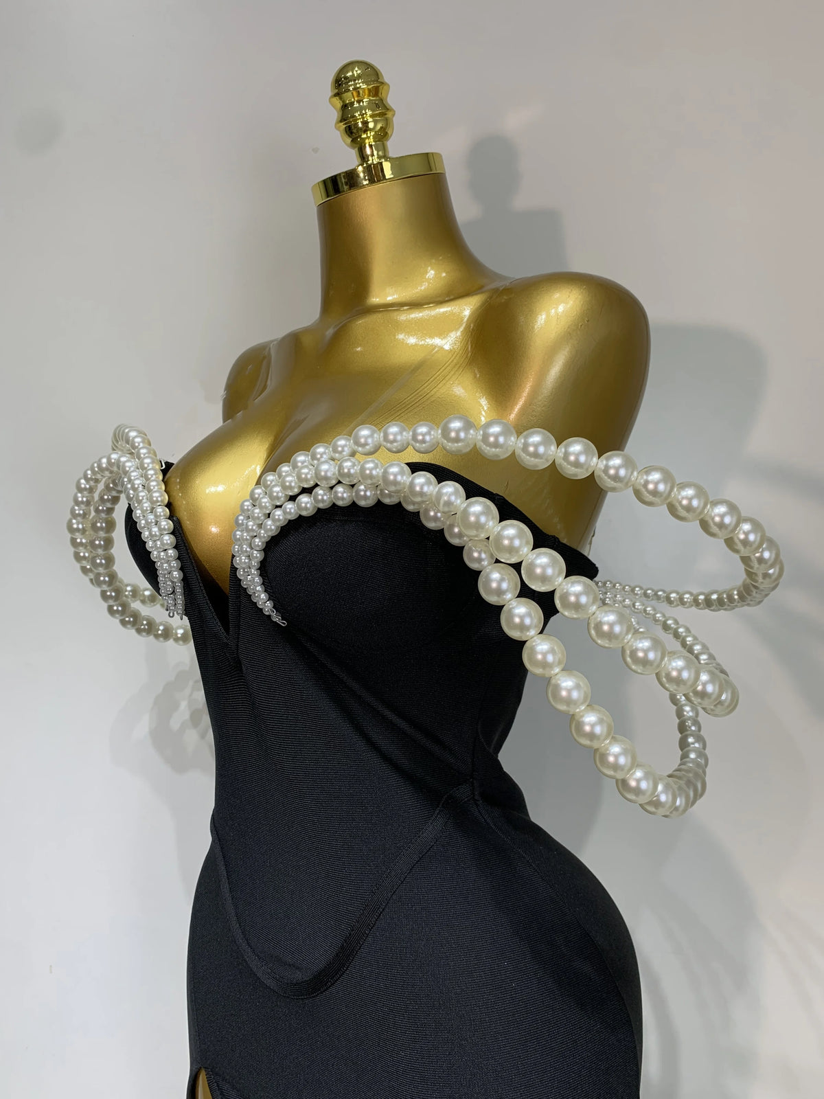 Women V Neck Maxi Bandage Dress with Pearls