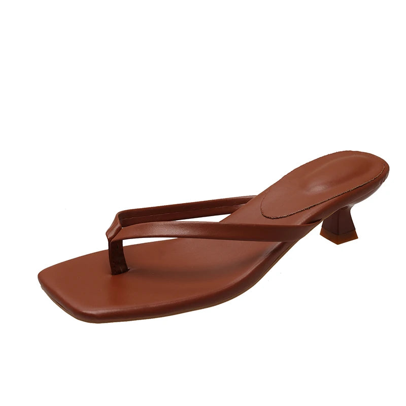 Women’s Low Heel Clip Toe Slippers for Summer Casual Wear
