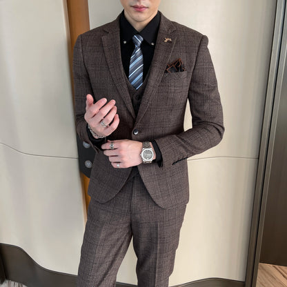Modified Plaid Three-Piece Suit for Men