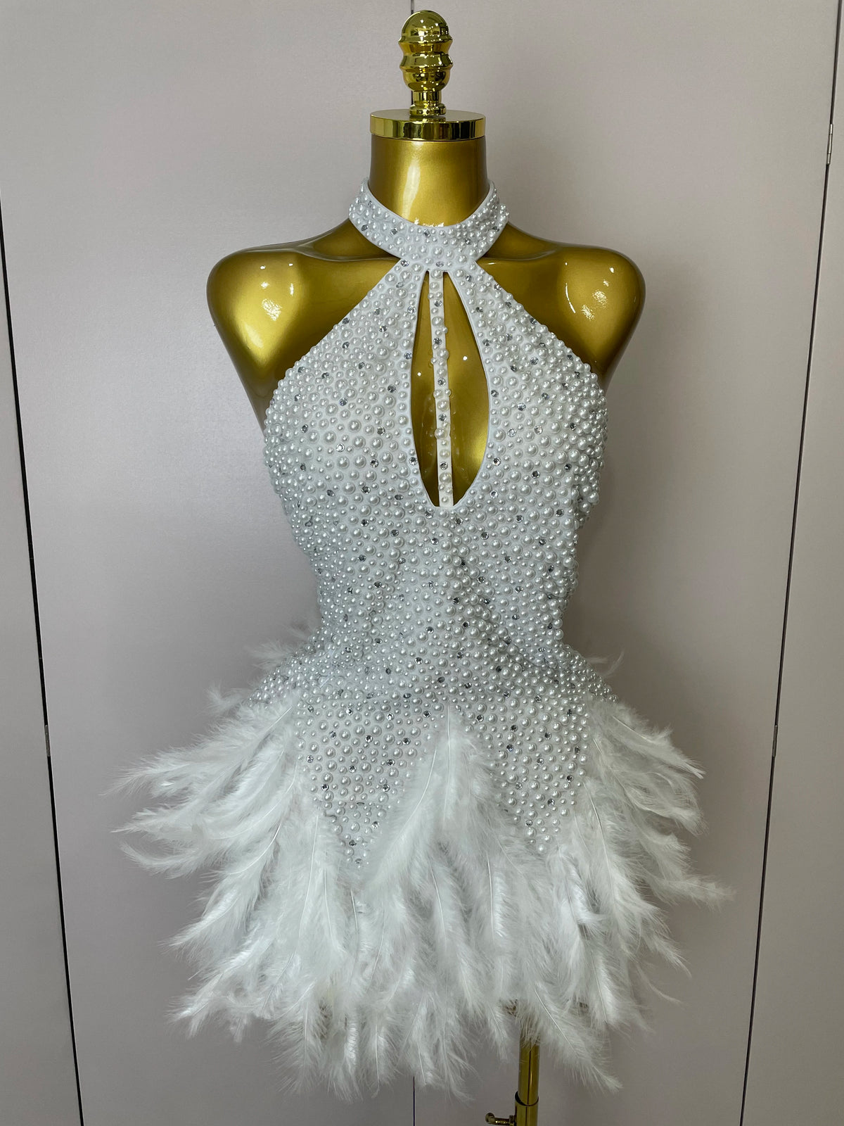 Luxury Rhinestones Pearls Feathers Halter Backless Dress