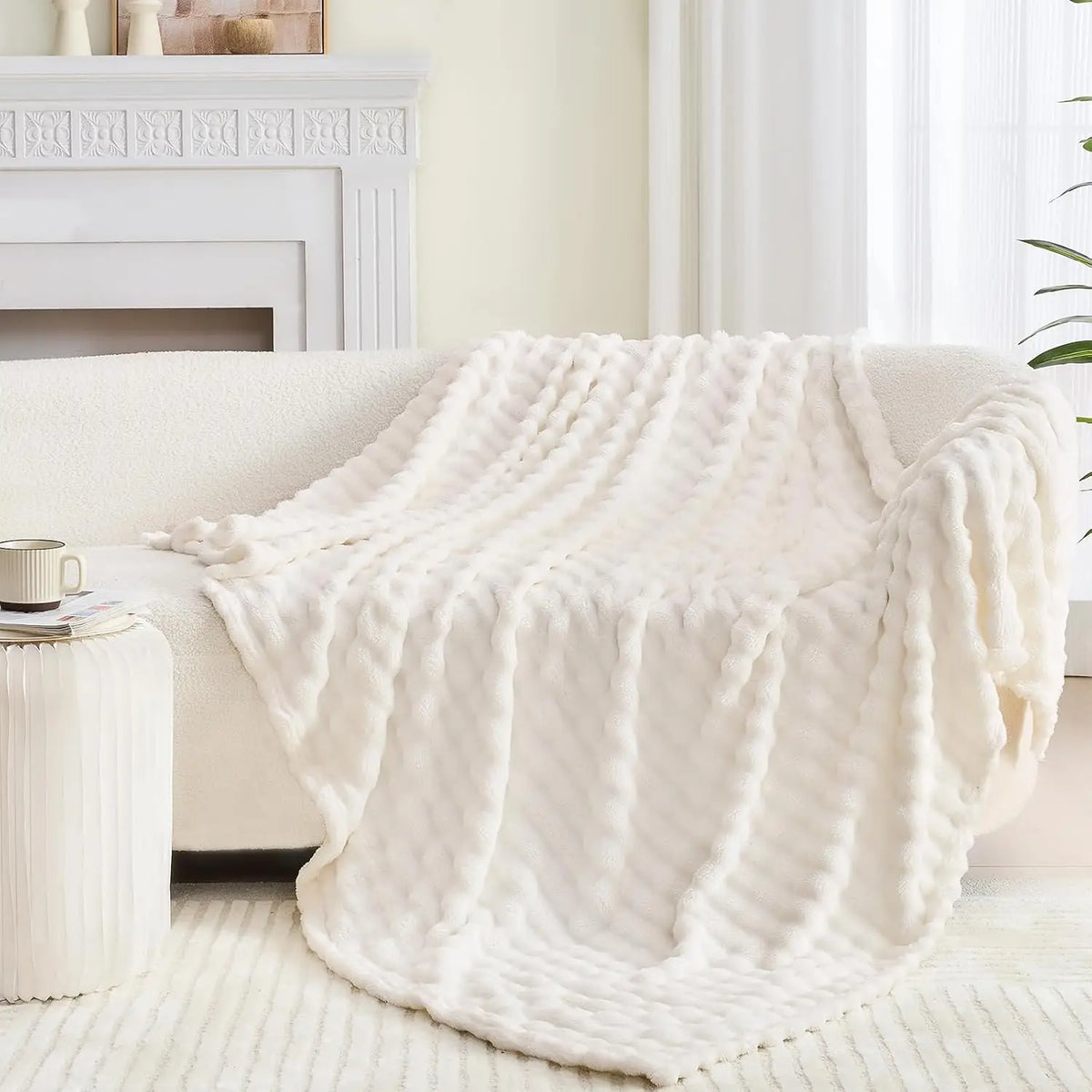 3D Bubble White Plush Fleece Throw Blanket