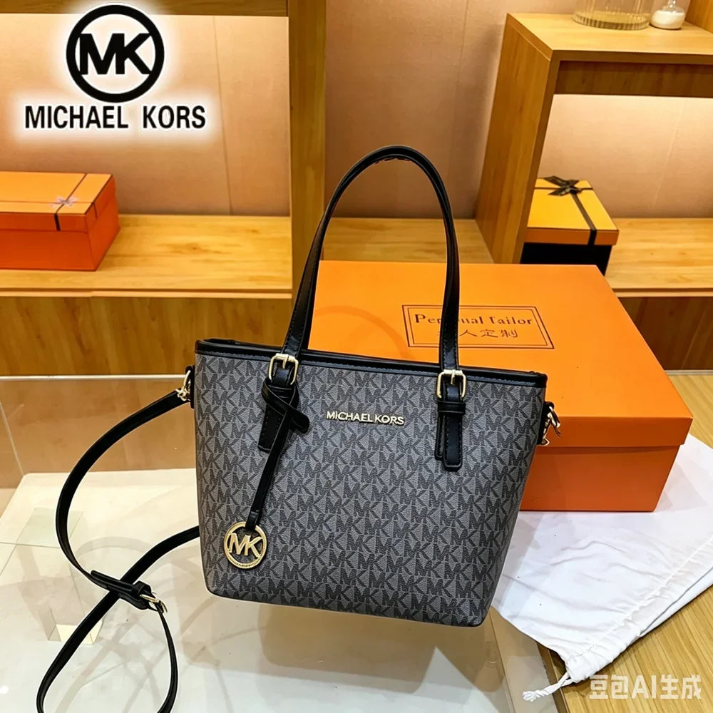 Michael Kors Casual PU Shoulder Crossbody Bag