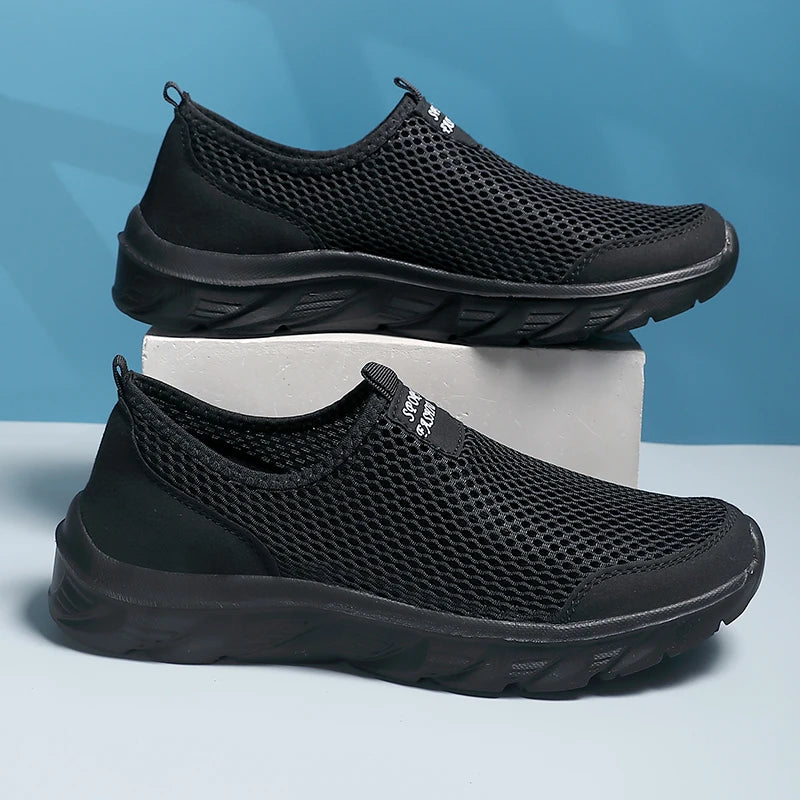 Lightweight Breathable Slip-On Men Casual Shoes Size 39-47