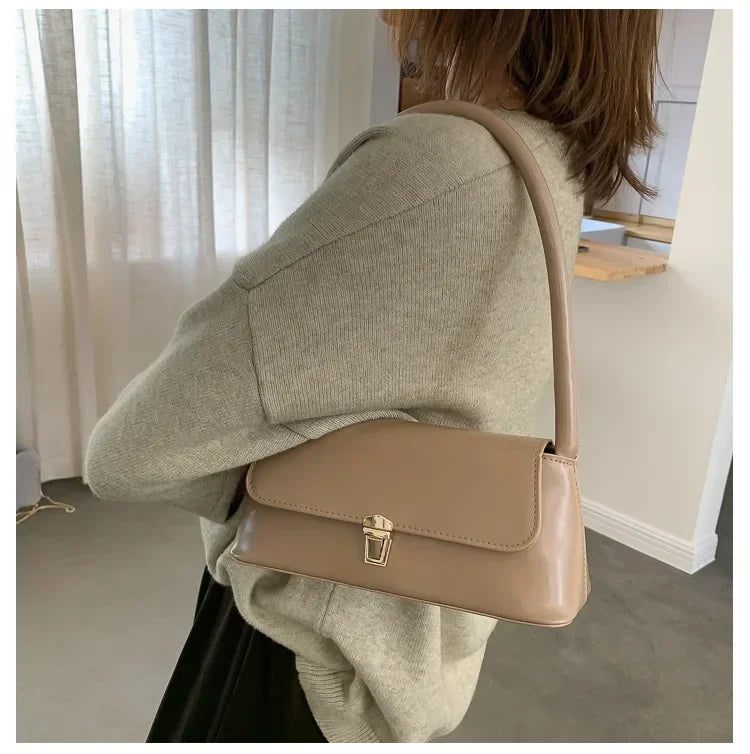Luxury Women's Crossbody Shoulder Bag in Solid Color