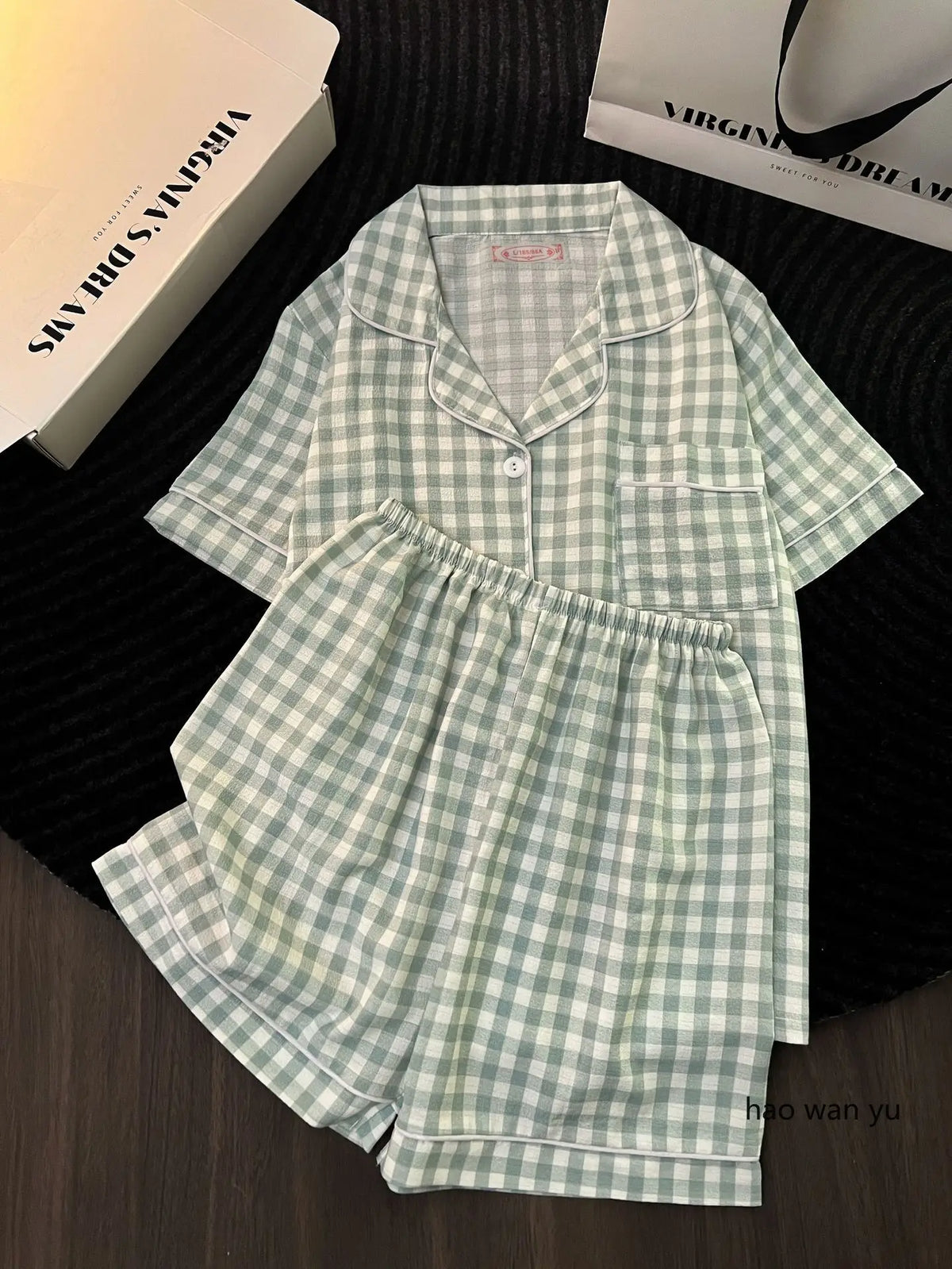 Japanese Minimalist Women's Pink Plaid Pajamas