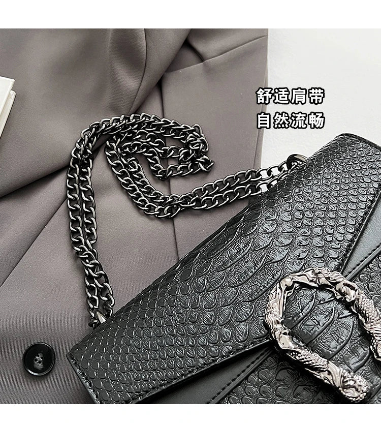 Retro Snake Pattern Chain Shoulder Bag for Women