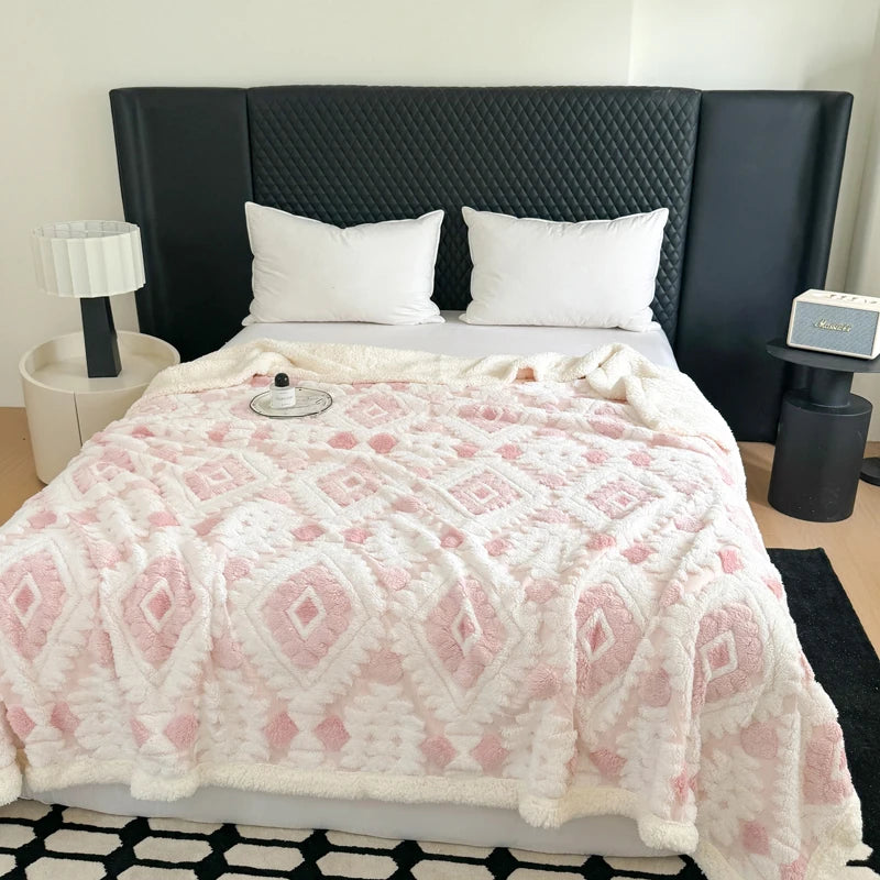 Geometric Jacquard Fleece Blanket Double Layer Taffeta