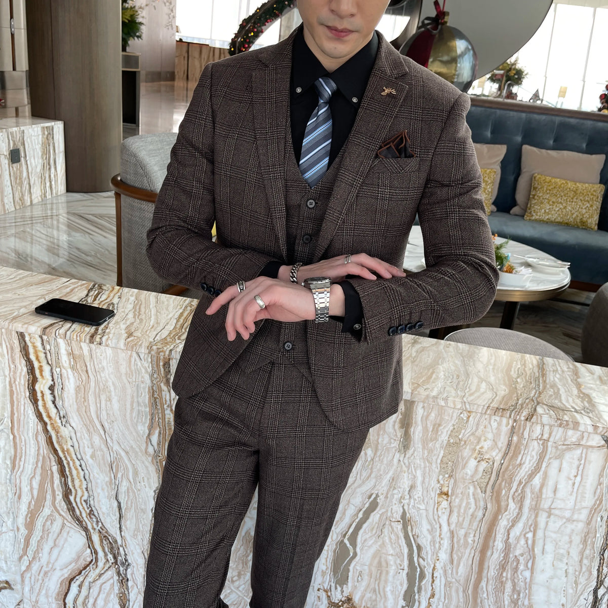 Modified Plaid Three-Piece Suit for Men