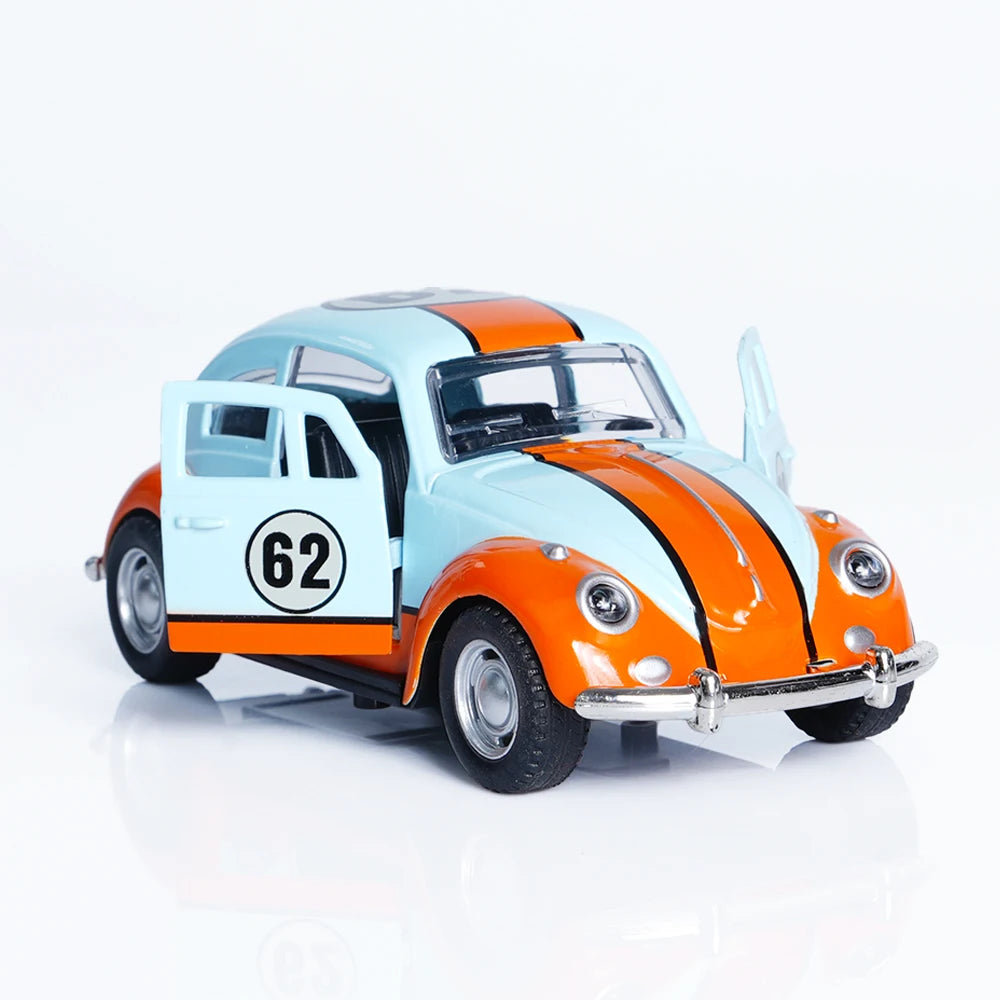 1:36 Retro Beetle Die-Cast Model Car Ornament