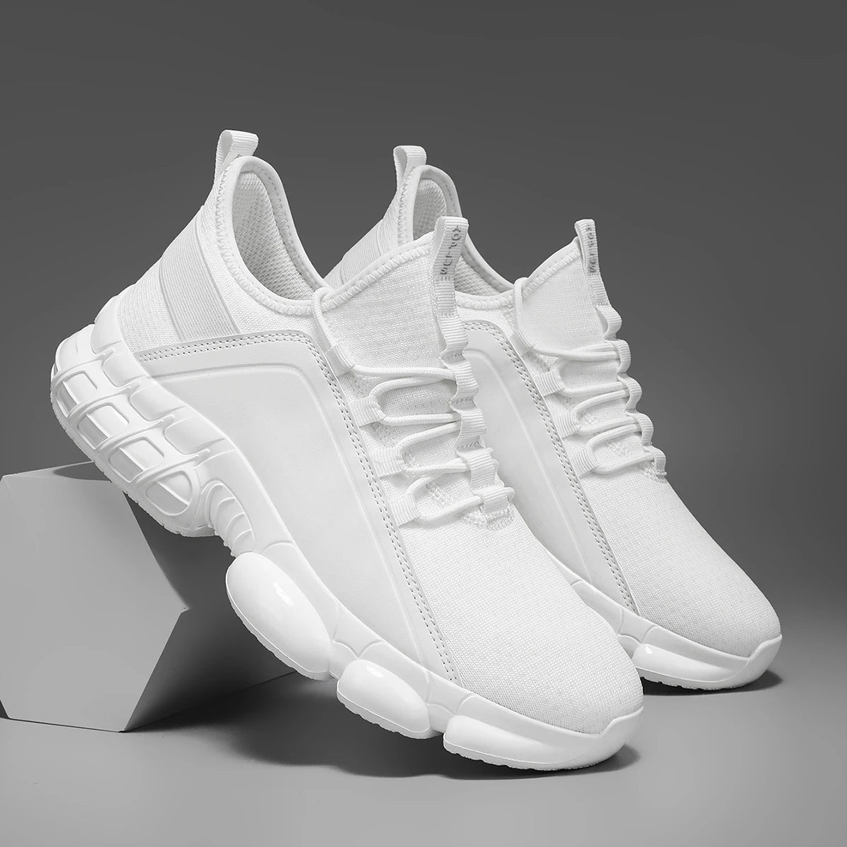 Men's Breathable Lightweight Casual Shoes