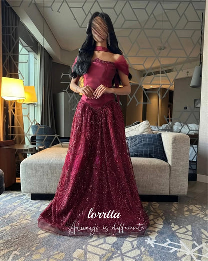 Luxury Satin Evening Dress with Sequins and Sweetheart Neckline