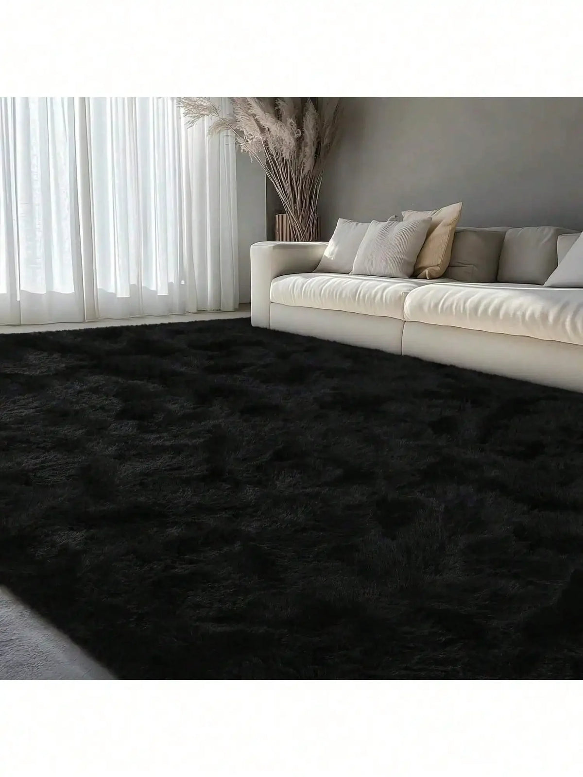 Black Plush Long-Pile Carpet, Soft Non-Slip Rug