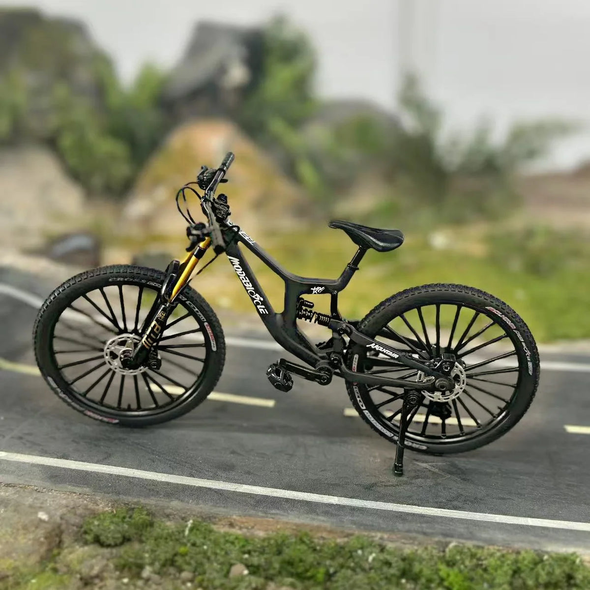 1:8 Alloy Mountain Bike Model with Realistic Gears
