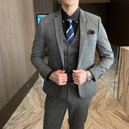 Modified Plaid Three-Piece Suit for Men