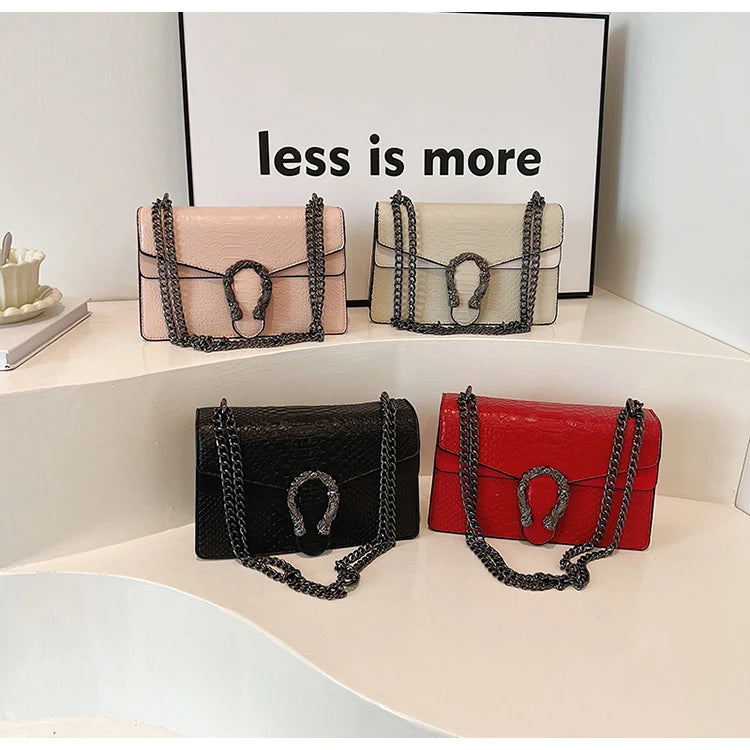 Retro Snake Pattern Chain Shoulder Bag for Women