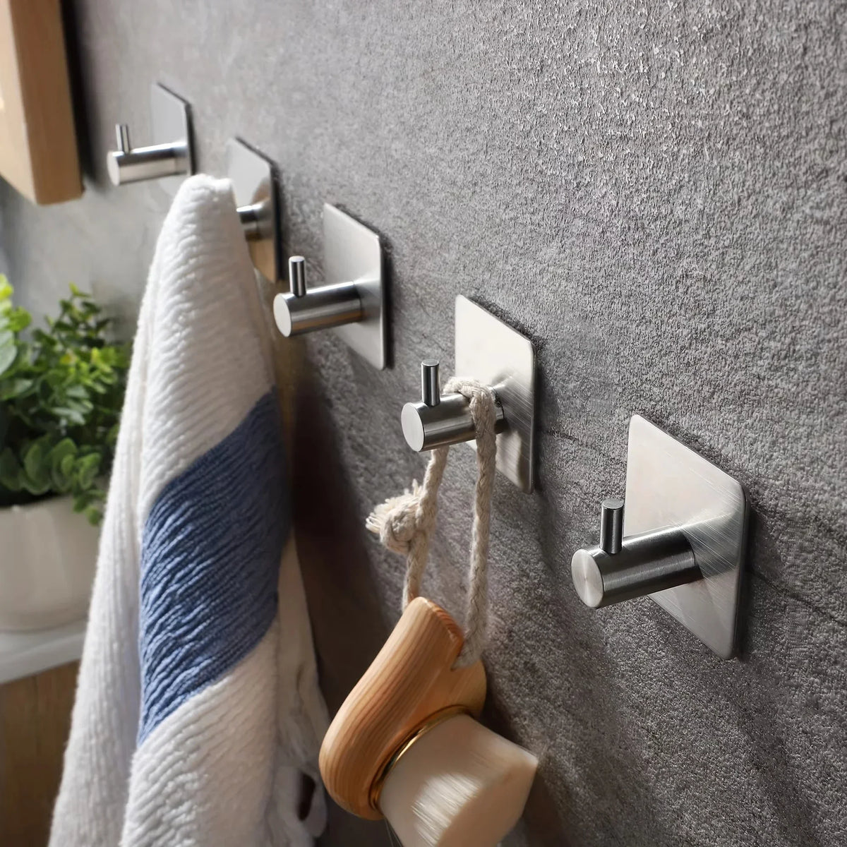 Adhesive Heavy Duty Wall Hook Waterproof Iron