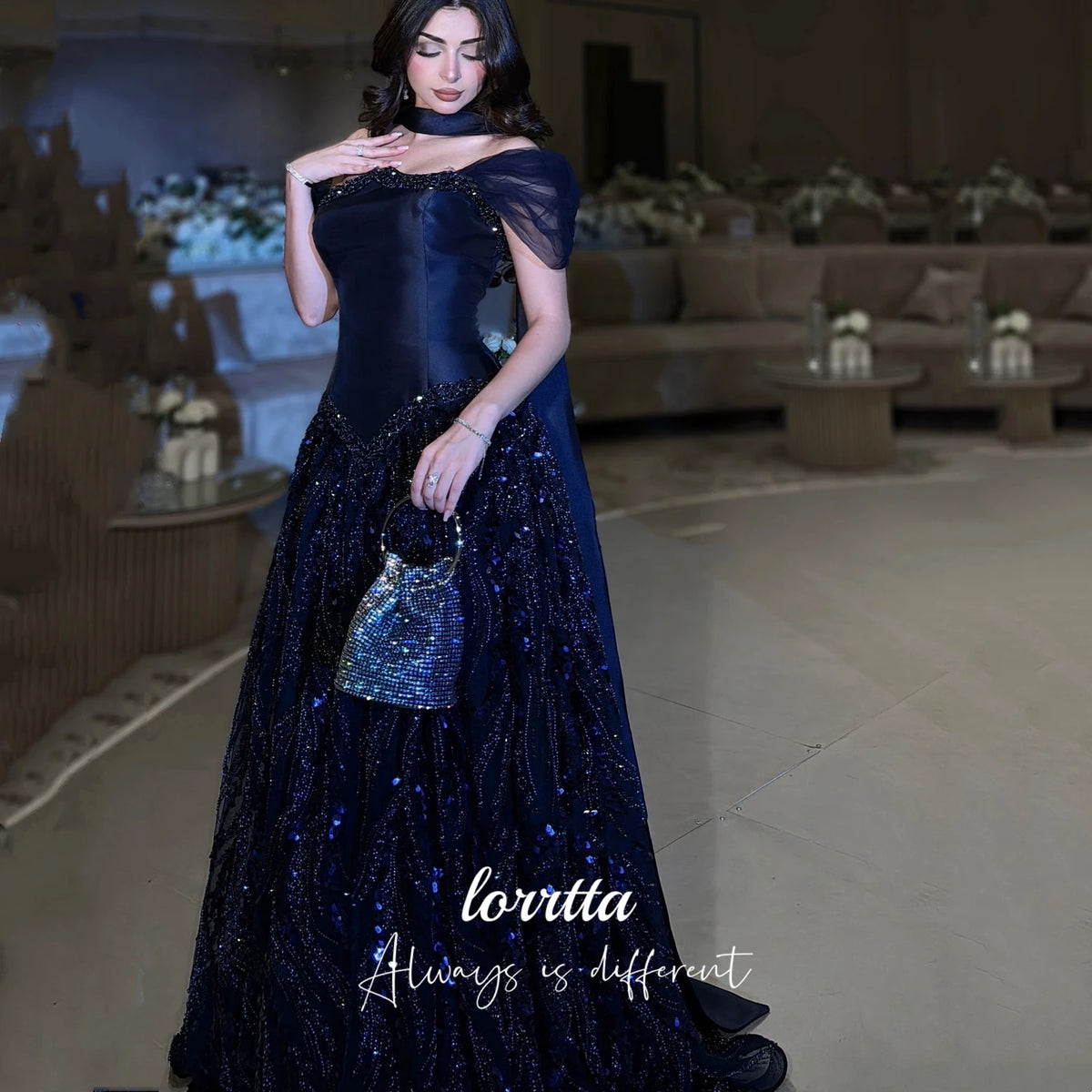 Luxury Satin Evening Dress with Sequins and Sweetheart Neckline