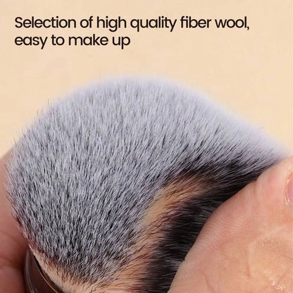 Retractable Makeup Brush with Synthetic Hair