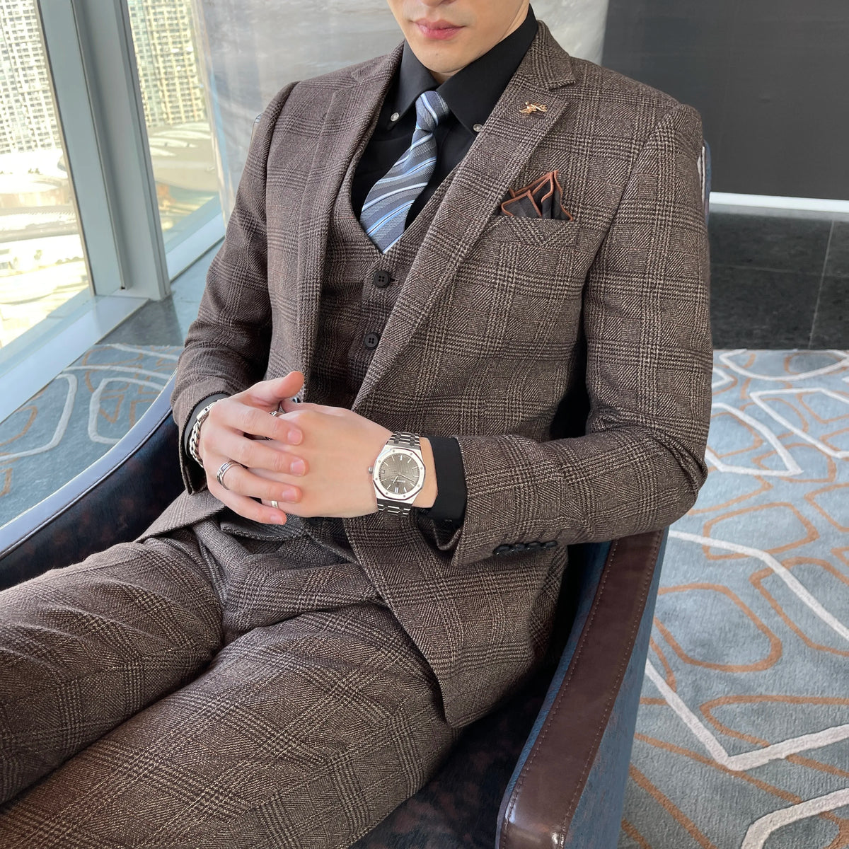 Modified Plaid Three-Piece Suit for Men