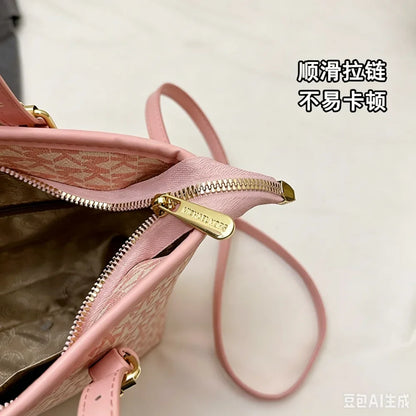 Michael Kors Casual PU Shoulder Crossbody Bag