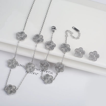 18k Gold-Plated Five-Leaf Flower Jewelry Set