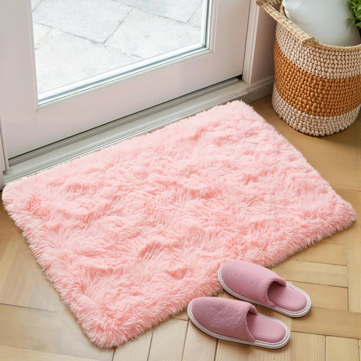 VIKAMA Pink Polyester Bedroom Carpet - Soft Plush Rug
