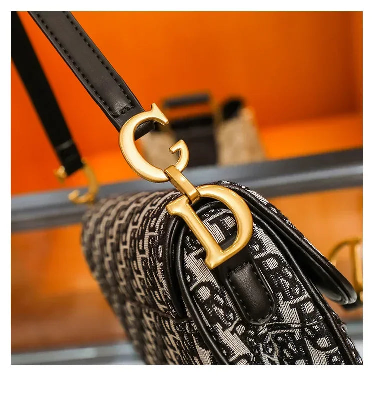Pi8 Luxury Microfiber Leather Women Clutch Bag
